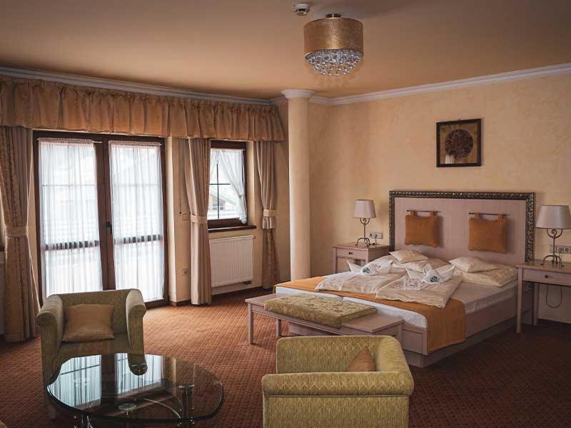 Hetkuti Wellness Hotel Мор Экстерьер фото